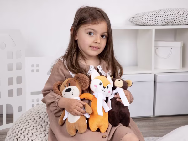 Мягкая игрушка Beastie Toys, мишка с белым шарфом